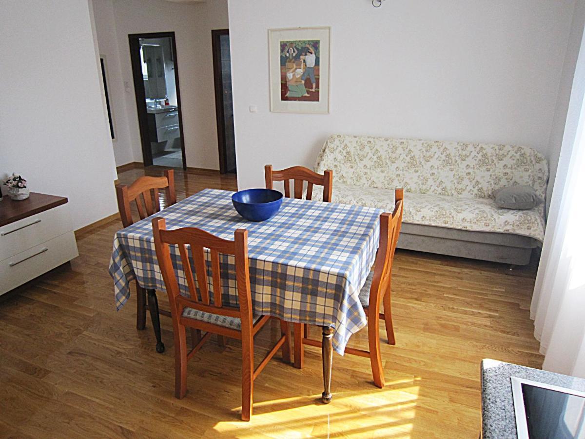 פרימוסטן Villa Lucia Premium Rooms מראה חיצוני תמונה