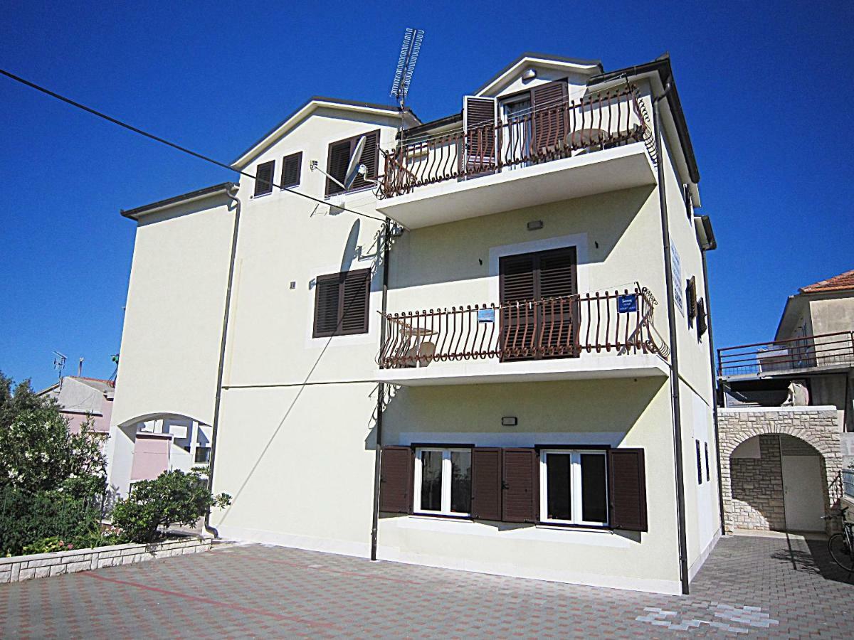 פרימוסטן Villa Lucia Premium Rooms מראה חיצוני תמונה