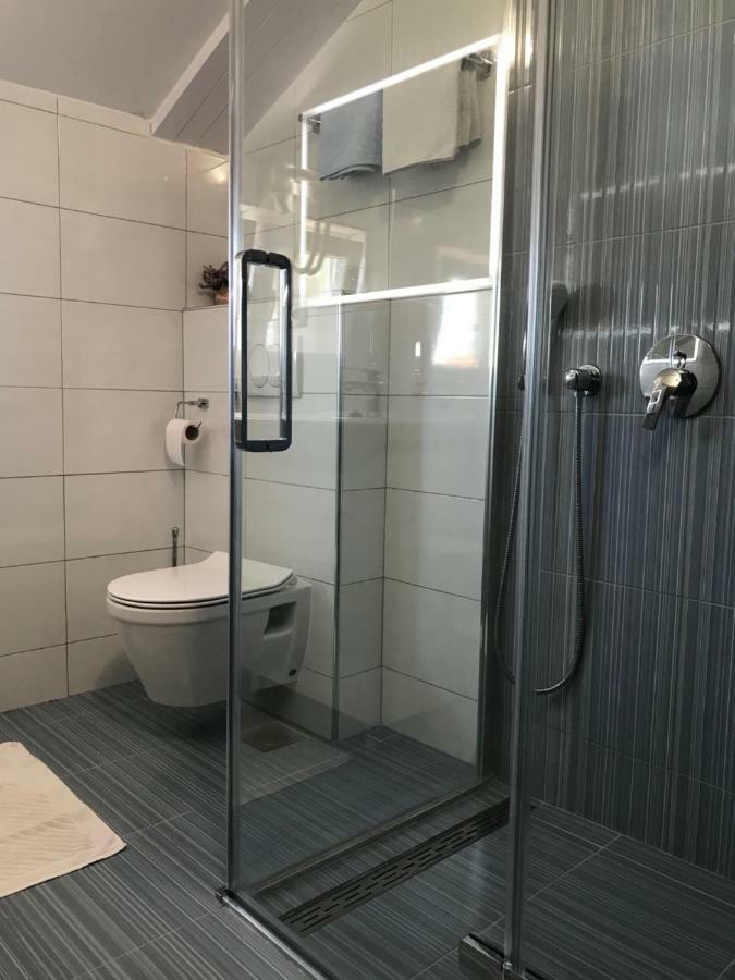 פרימוסטן Villa Lucia Premium Rooms מראה חיצוני תמונה