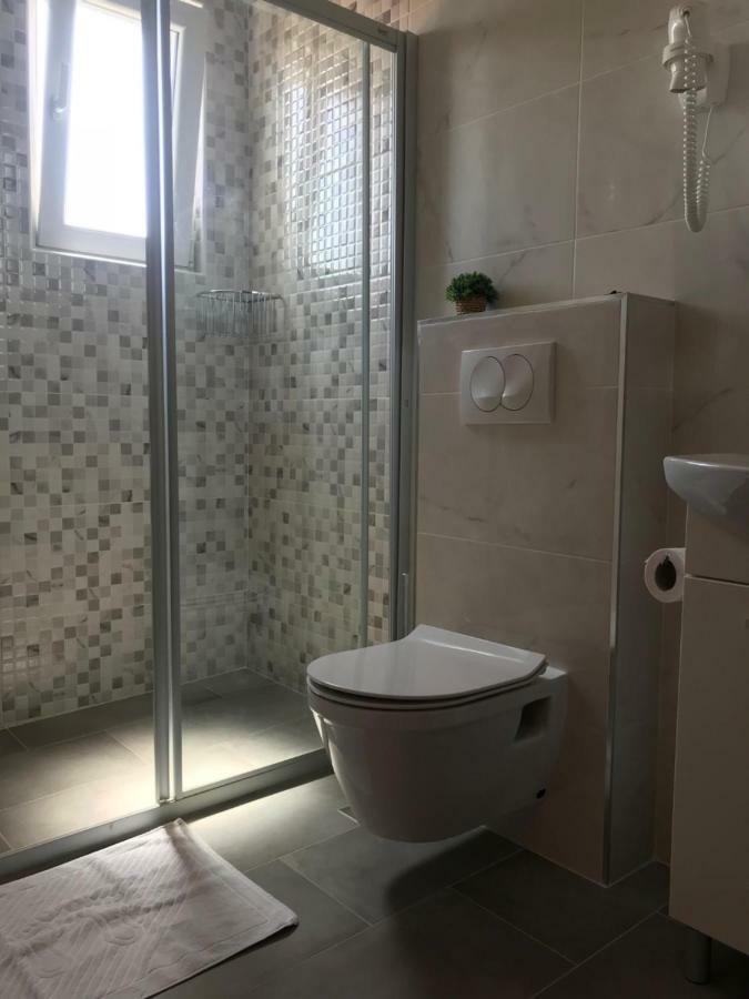 פרימוסטן Villa Lucia Premium Rooms מראה חיצוני תמונה