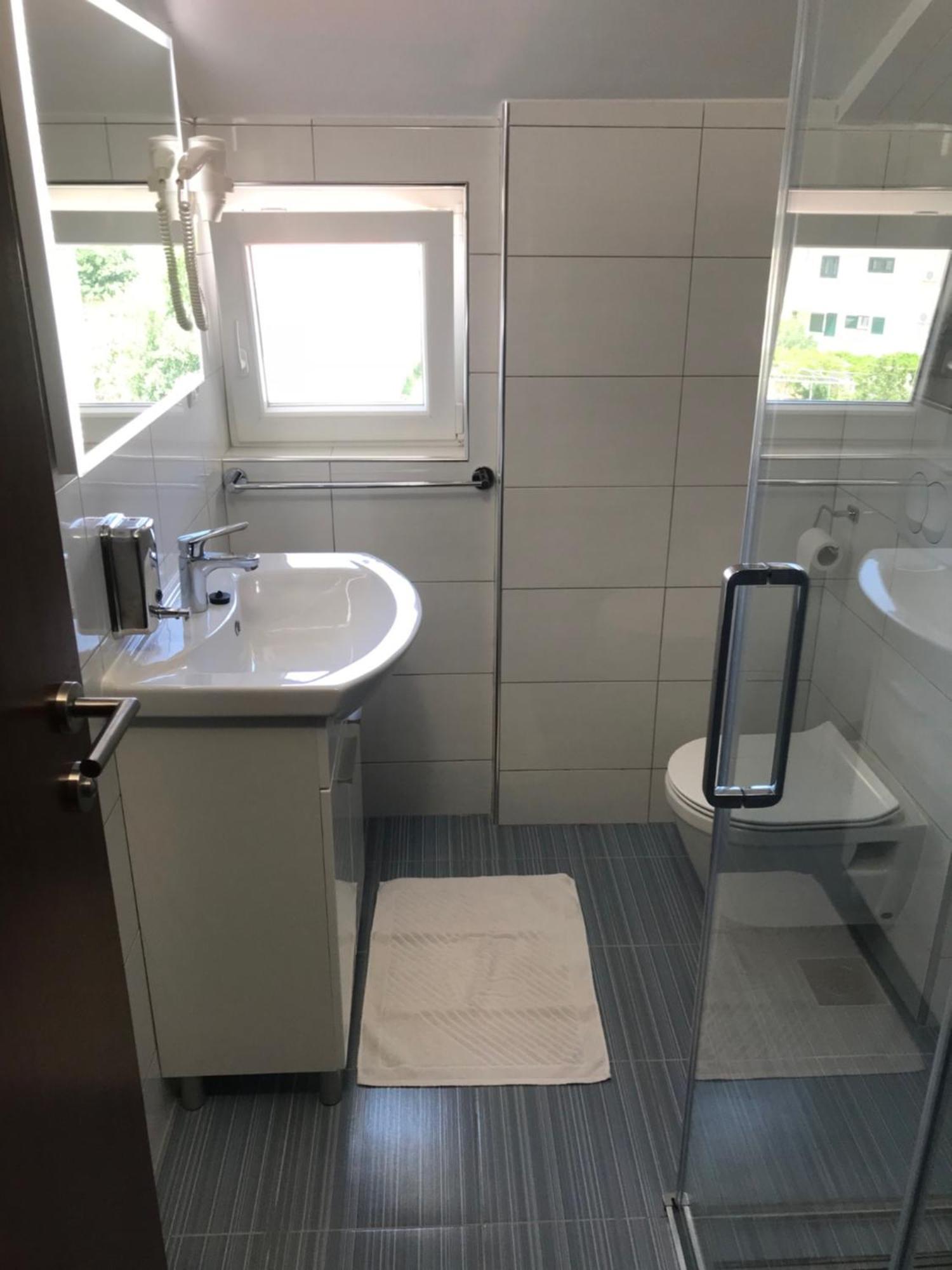 פרימוסטן Villa Lucia Premium Rooms מראה חיצוני תמונה