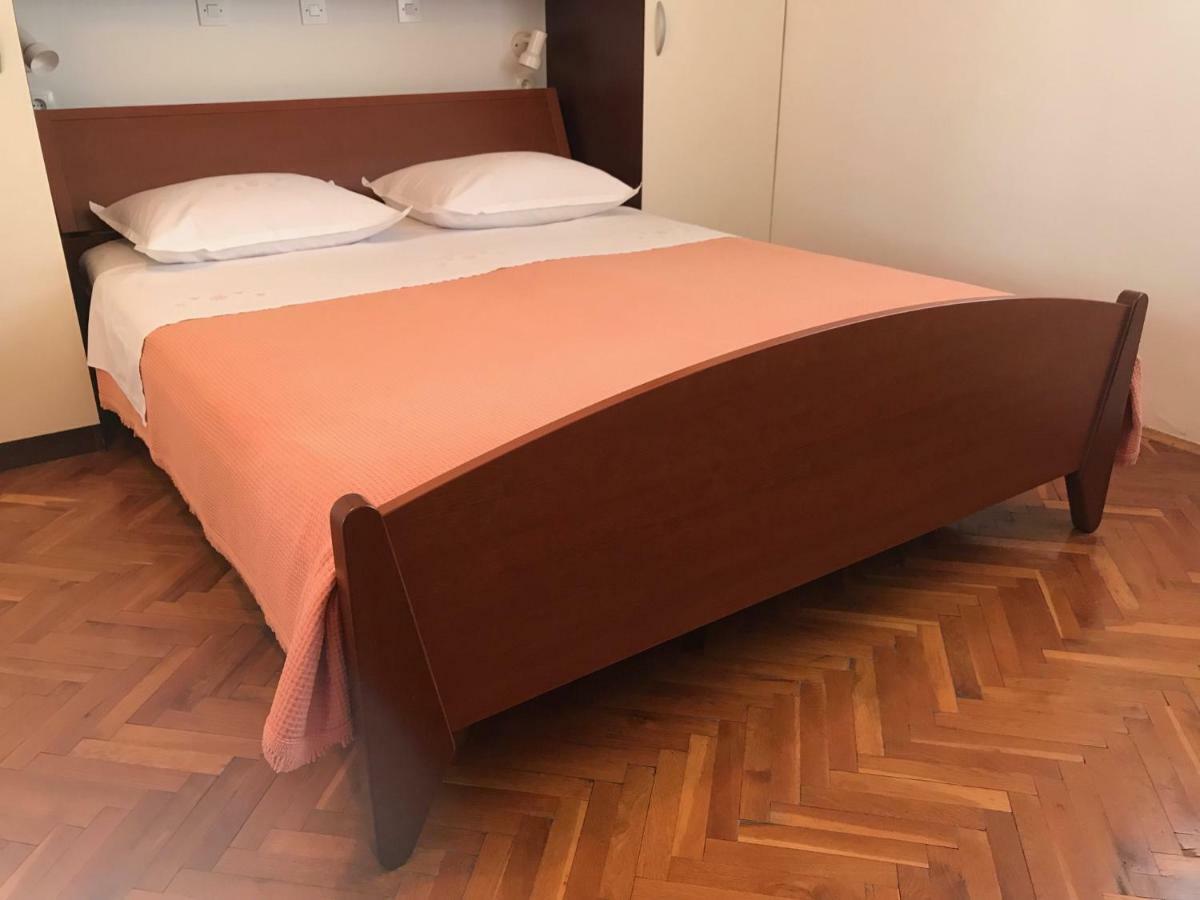 פרימוסטן Villa Lucia Premium Rooms מראה חיצוני תמונה
