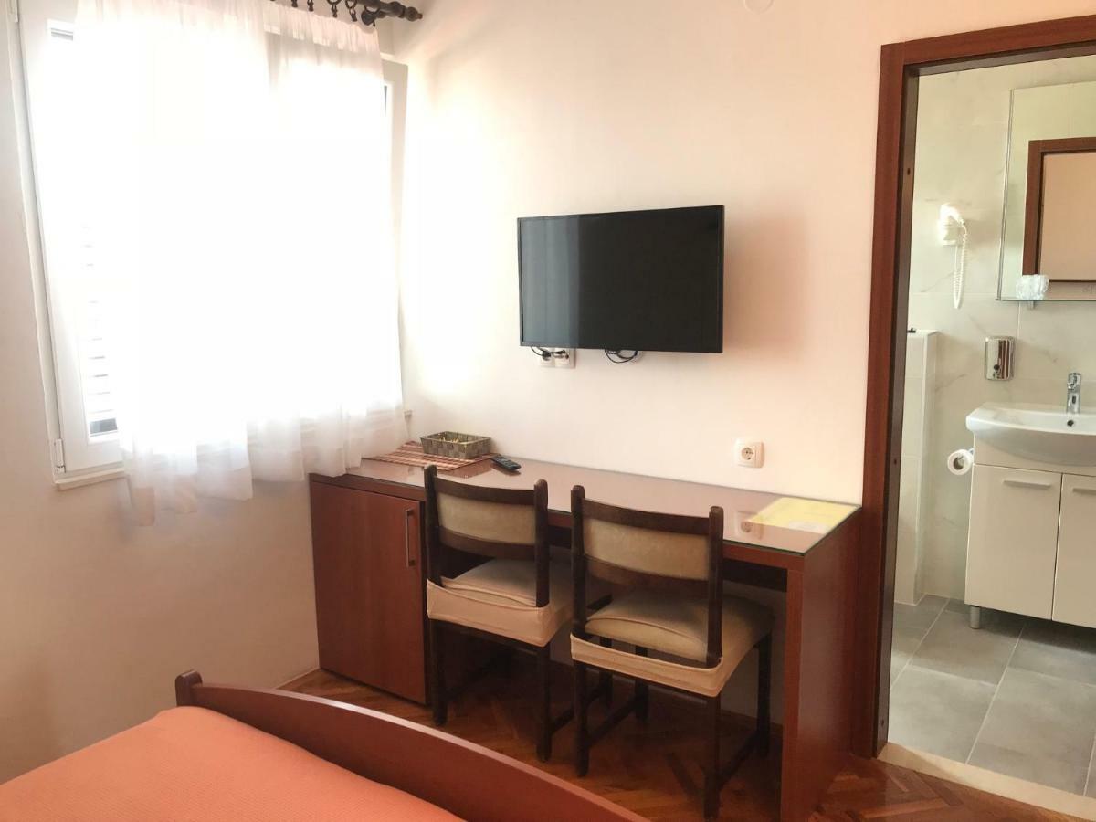 פרימוסטן Villa Lucia Premium Rooms מראה חיצוני תמונה